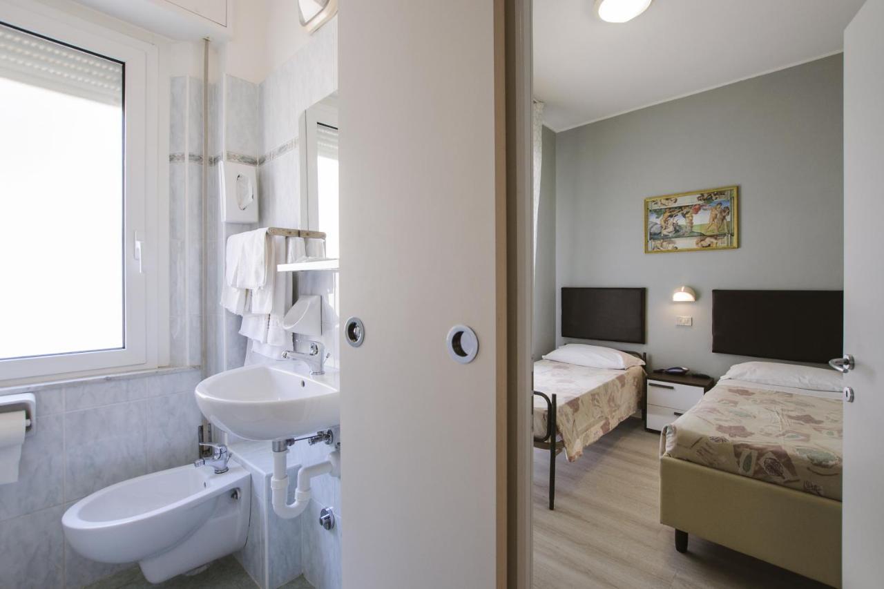 Hotel Milena ريميني المظهر الخارجي الصورة